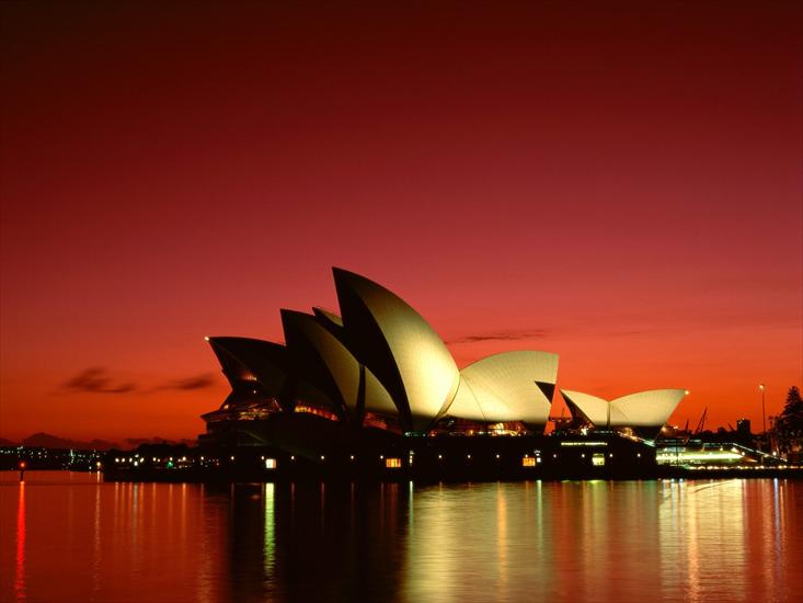 31 Australia Wallpapers 1600x1200 - Scarlet Night, Sydney Opera House, Sydney, Australia.jpg